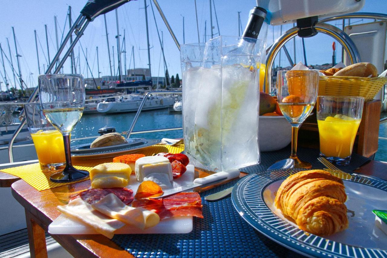 Stay In A Boat - Lisboa Εξωτερικό φωτογραφία