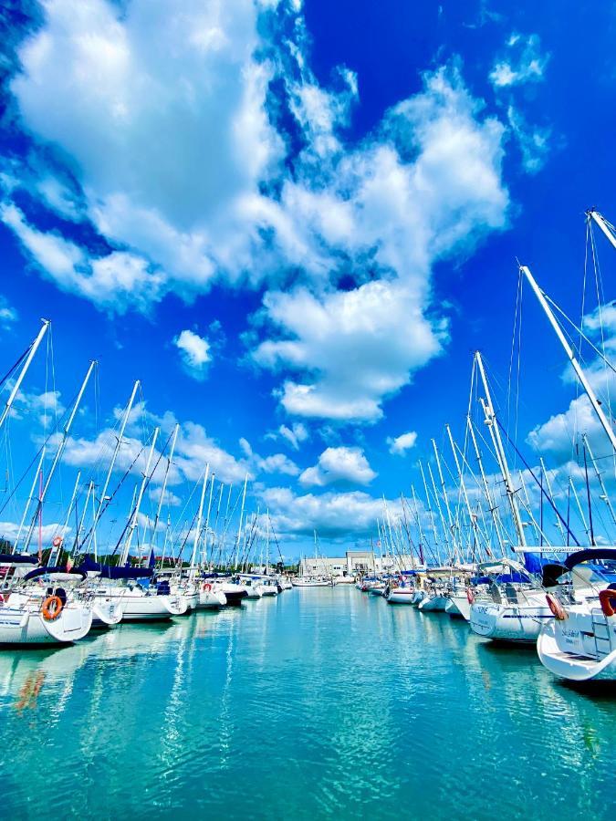 Stay In A Boat - Lisboa Εξωτερικό φωτογραφία