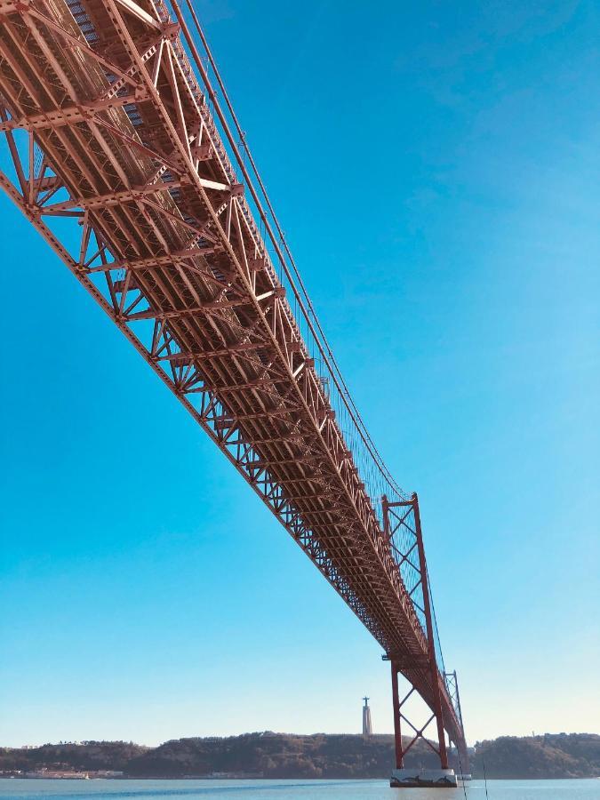 Stay In A Boat - Lisboa Εξωτερικό φωτογραφία
